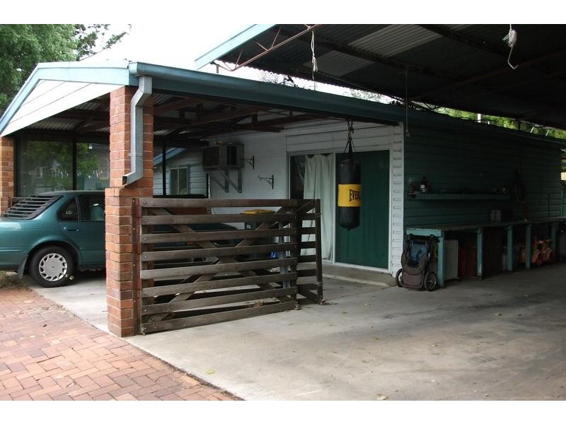 52 McLean St, Goondiwindi QLD 4390