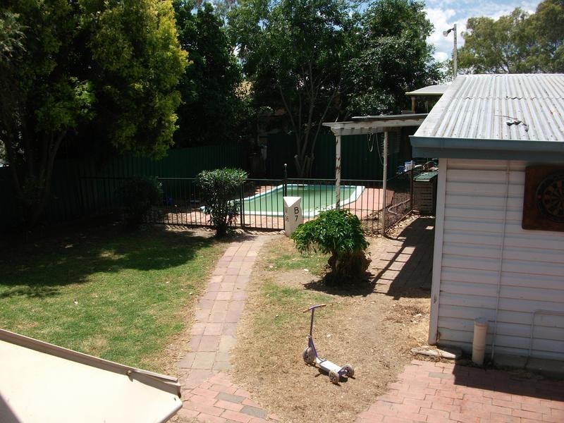52 McLean St, Goondiwindi QLD 4390