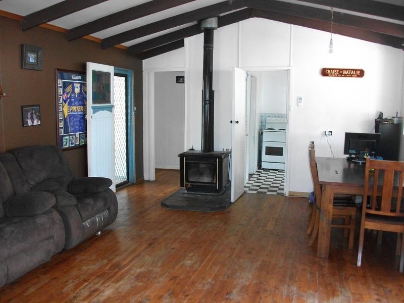 52 McLean St, Goondiwindi QLD 4390