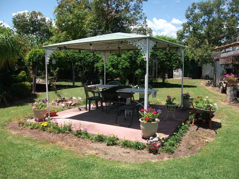 16 Burrell St, Yelarbon QLD 4388