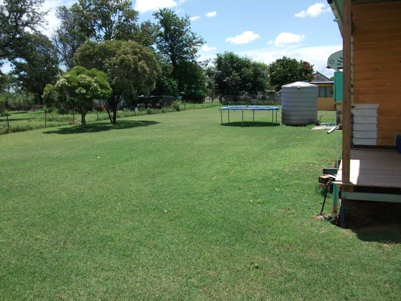 3 George St, Bungunya QLD 4494