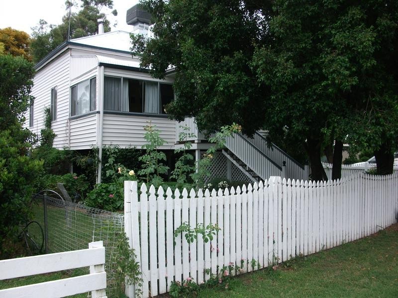 103 Bowen St, Goondiwindi QLD 4390