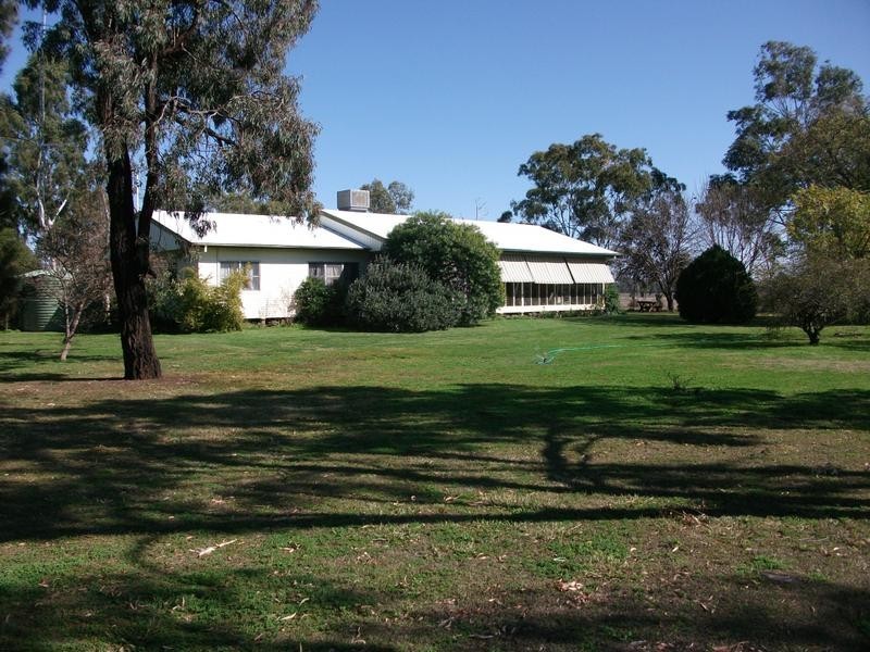 10 Dolgelly Bore Rd, Goondiwindi QLD 4390