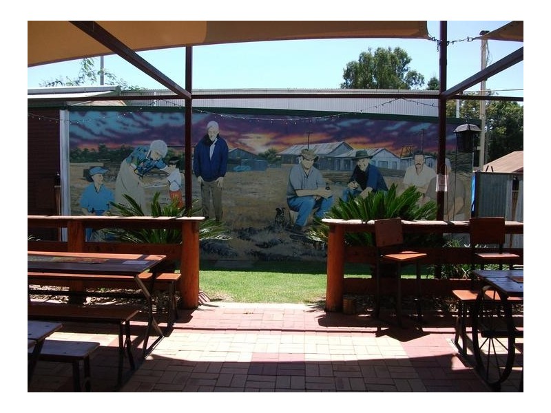 12 Taloom St, Yelarbon QLD 4388
