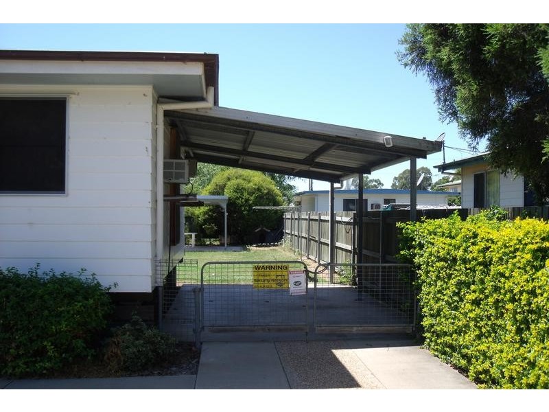 22 Willow St, Goondiwindi QLD 4390