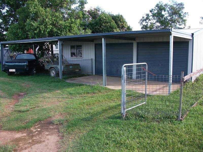 26 King St, Inglewood QLD 4387