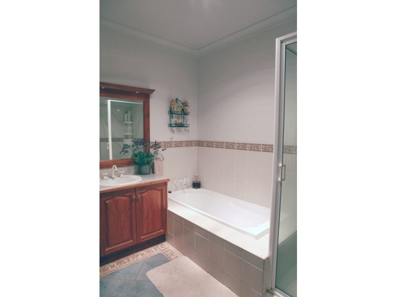 15 Peters Place, Goondiwindi QLD 4390