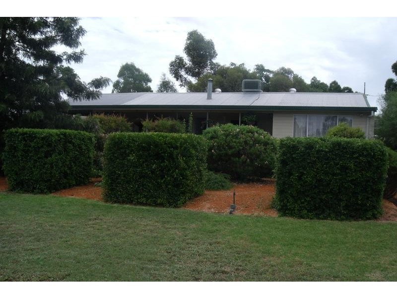 19 Lagoon St, Yelarbon QLD 4388