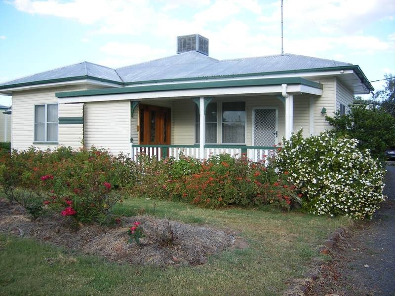 20 Albert Street, Goondiwindi QLD 4390