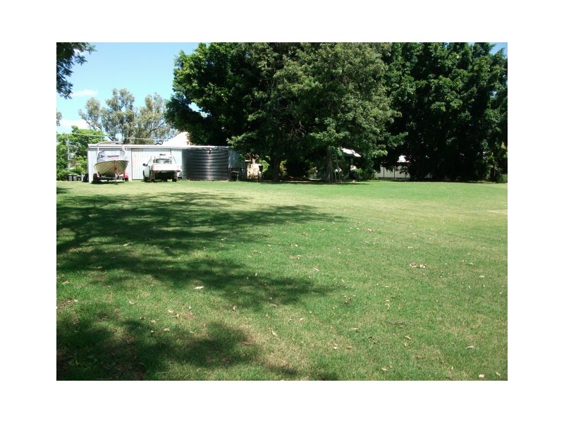 38 McLean St, Goondiwindi QLD 4390