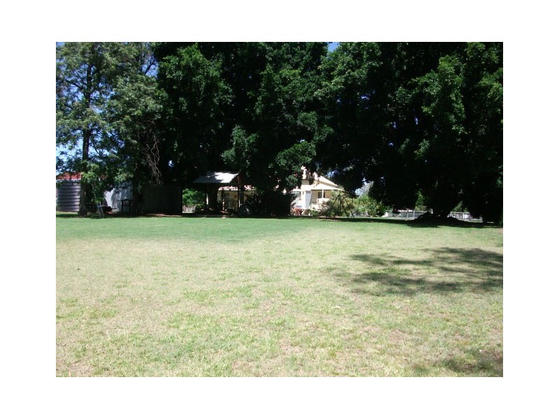 38 McLean St, Goondiwindi QLD 4390