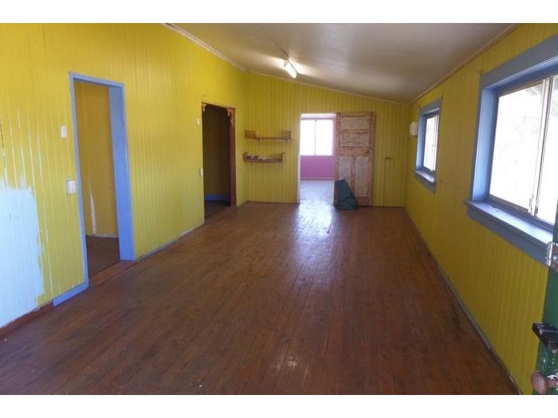 40 Taloom St, Yelarbon QLD 4388 the real estate agency Sold