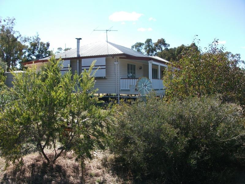 372 Bamblings Rd, Texas NSW 4385