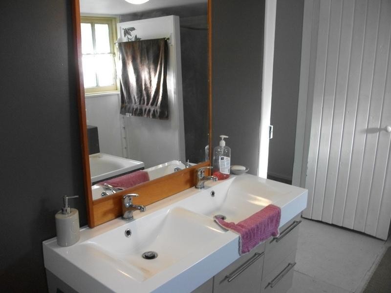 16 Malone St, Texas QLD 4385