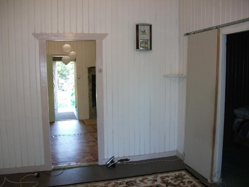 16 Malone St, Texas QLD 4385