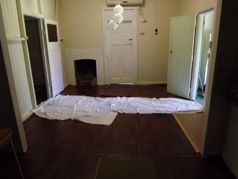 16 Malone St, Texas QLD 4385