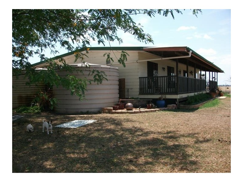 Mooroobie Lane, Goondiwindi QLD 4390