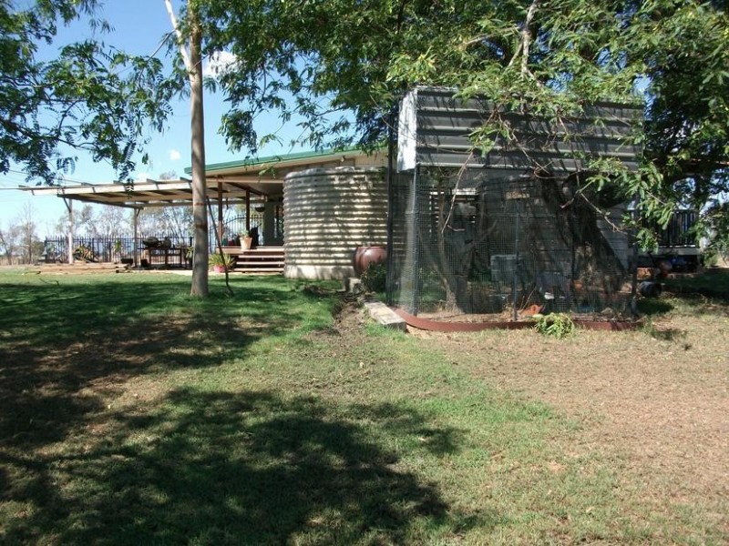 Mooroobie Lane, Goondiwindi QLD 4390