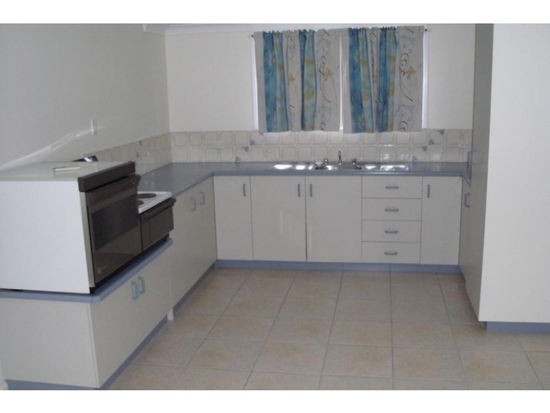 4/16 Albert St, Goondiwindi QLD 4390