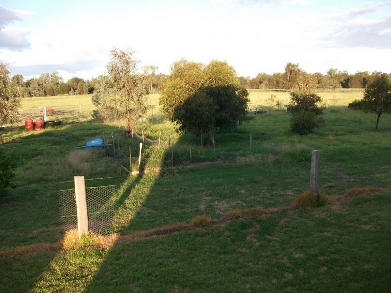 16 Glenoak Rd, Goondiwindi QLD 4390