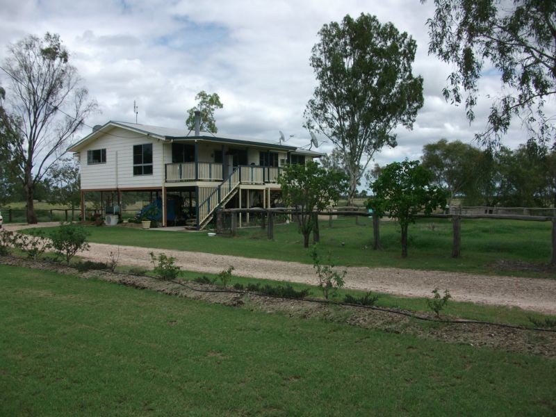 12 Goodar Rd, Goondiwindi QLD 4390