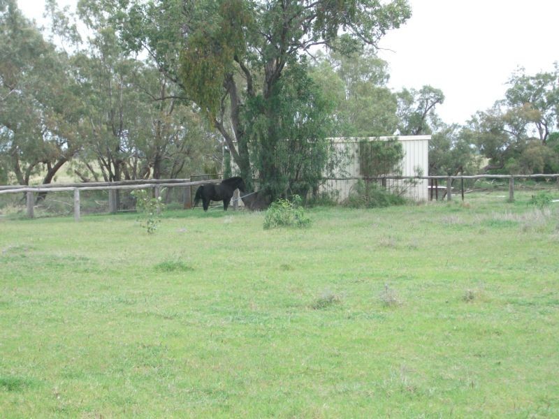 12 Goodar Rd, Goondiwindi QLD 4390