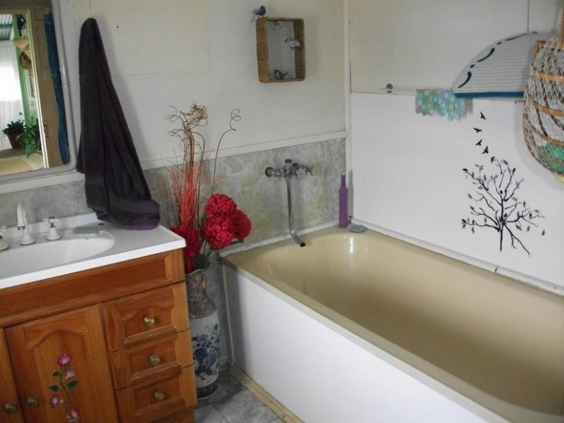 8 Malone St, Texas NSW 4385