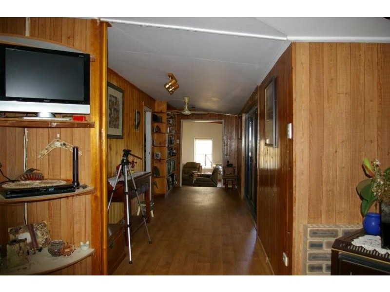 151 Mooroobie Rd, Goondiwindi QLD 4390