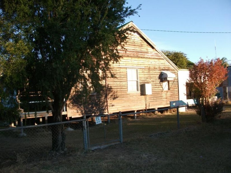 15 Lane St, Bungunya QLD 4494