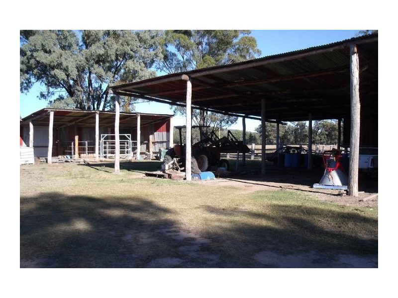 15569 Bruxner Hwy, Texas QLD 4385