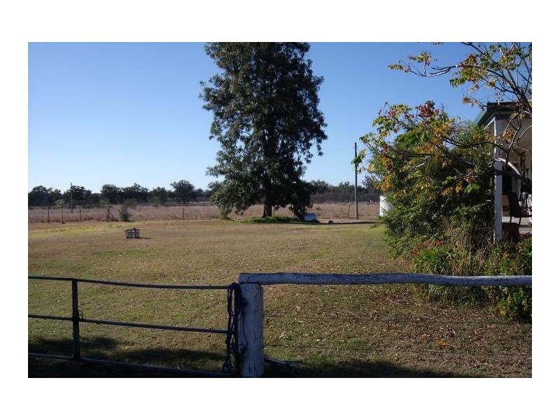 15569 Bruxner Hwy, Texas QLD 4385