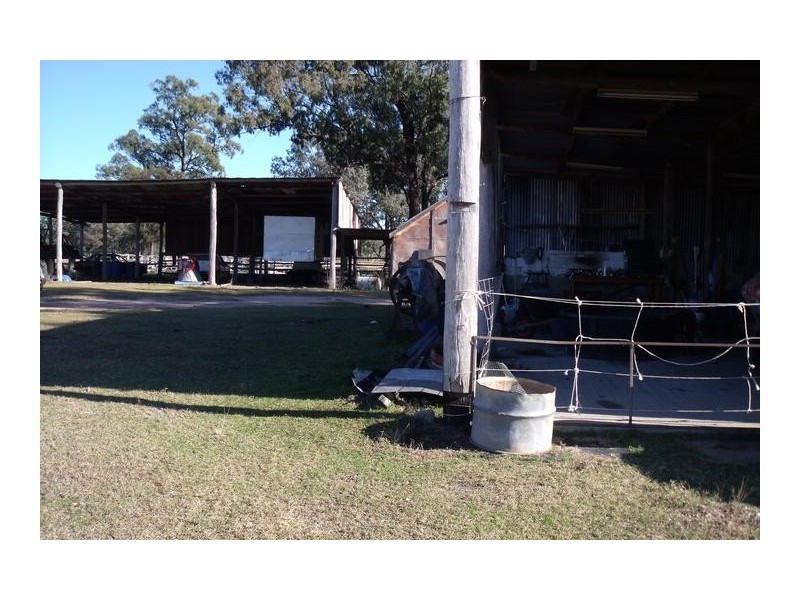 15569 Bruxner Hwy, Texas QLD 4385