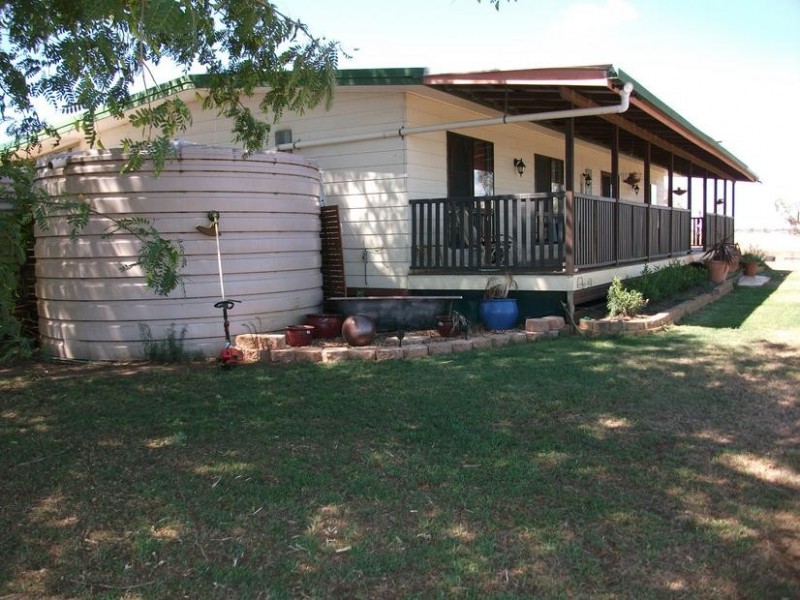 253 Mooroobie Lane, Goondiwindi QLD 4390