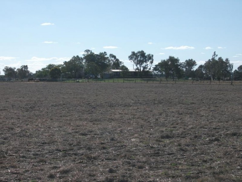 253 Mooroobie Lane, Goondiwindi QLD 4390