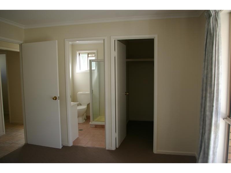 15 Bell St, Goondiwindi QLD 4390