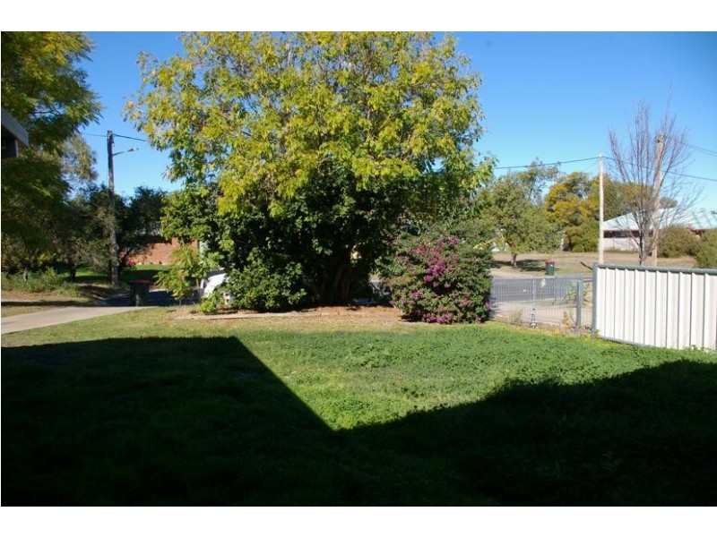 15 Bell St, Goondiwindi QLD 4390