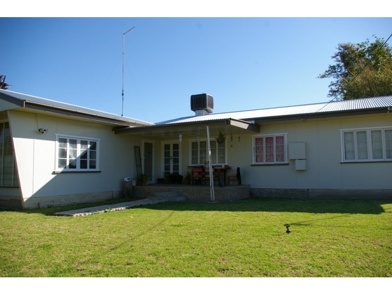 86 Simpson St, Boggabilla NSW 2409