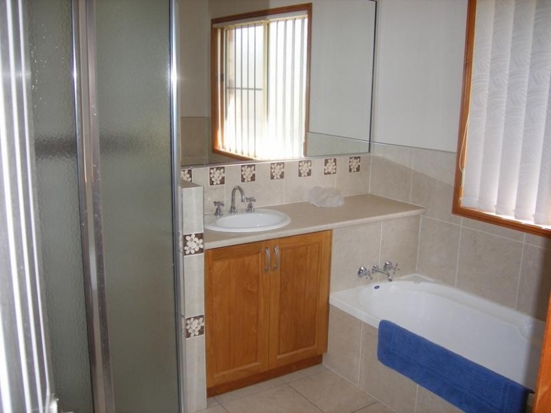 10 Serpentine Dr, Goondiwindi QLD 4390