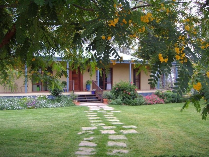 102 Sandalwood Dve, Goondiwindi QLD 4390