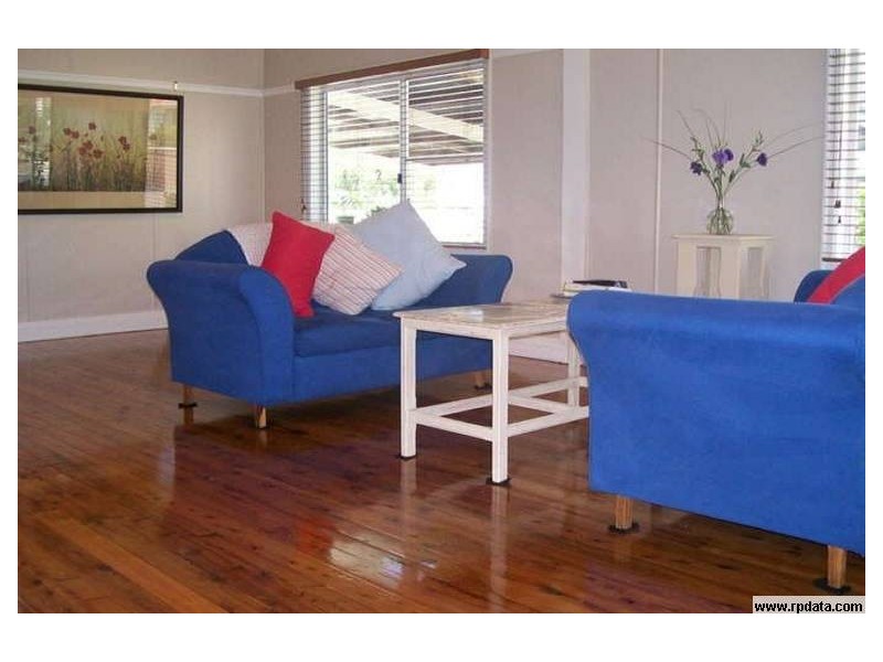 29 George St, Goondiwindi QLD 4390
