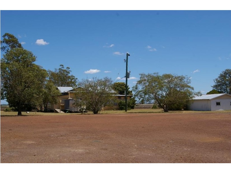 80 Cosgroves Rd, St Ruth QLD 4405