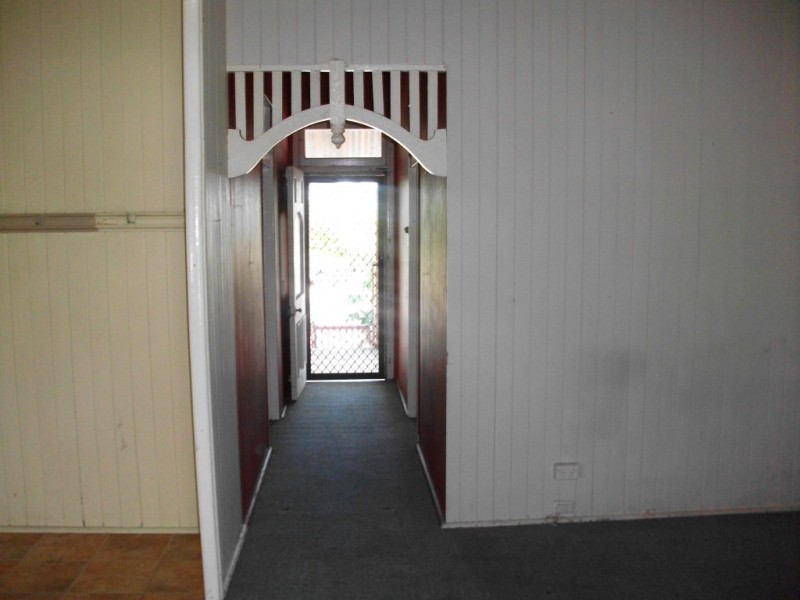 8 Taloom St, Yelarbon QLD 4388