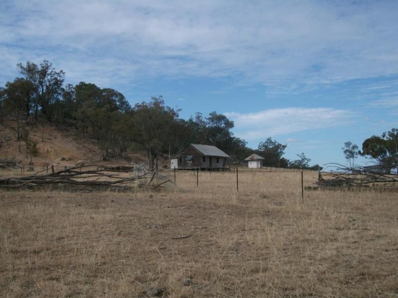 5614 Surat Development Rd, Glenmorgan QLD 4423