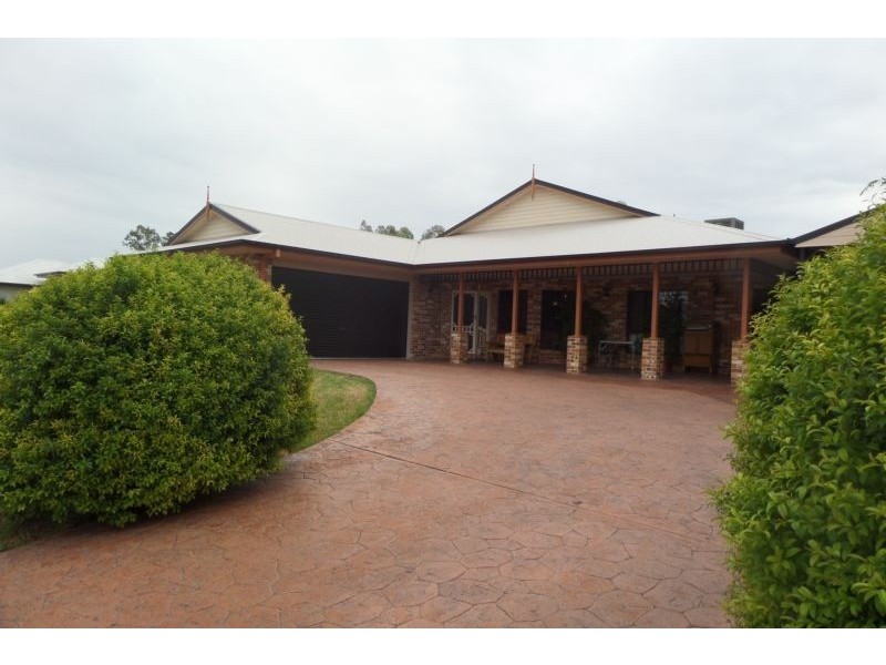 7 Paul Bradley Dr, Goondiwindi QLD 4390