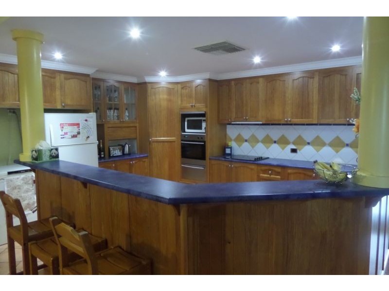 7 Paul Bradley Dr, Goondiwindi QLD 4390