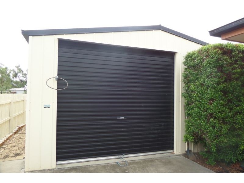 7 Paul Bradley Dr, Goondiwindi QLD 4390