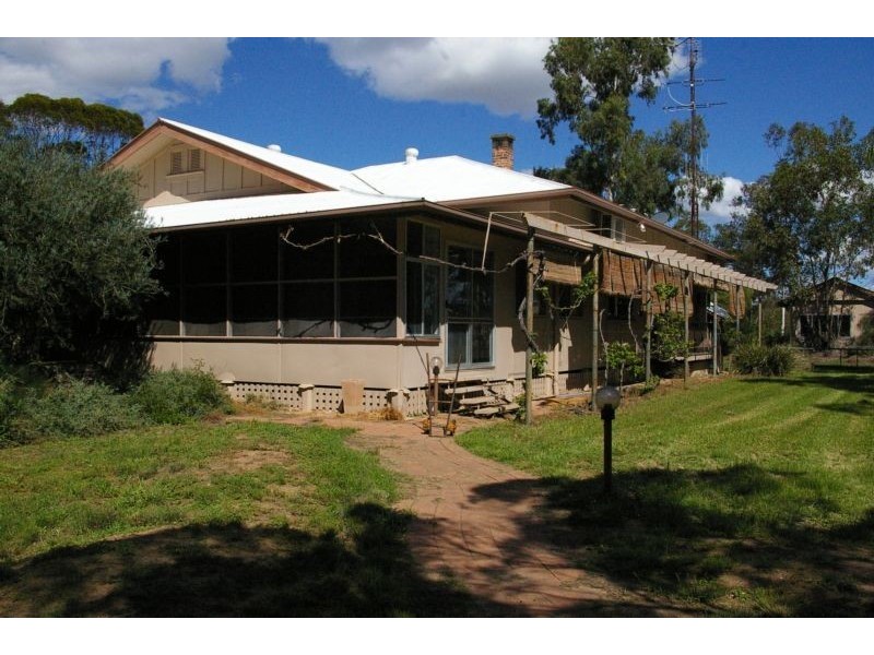 31457 Cunningham Hway, Goondiwindi QLD 4390