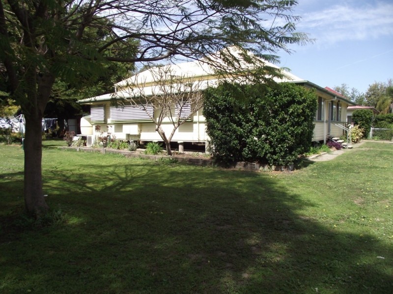 38 McLean St, Goondiwindi QLD 4390