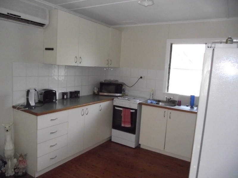 45 Elizabeth Dr, Goondiwindi QLD 4390