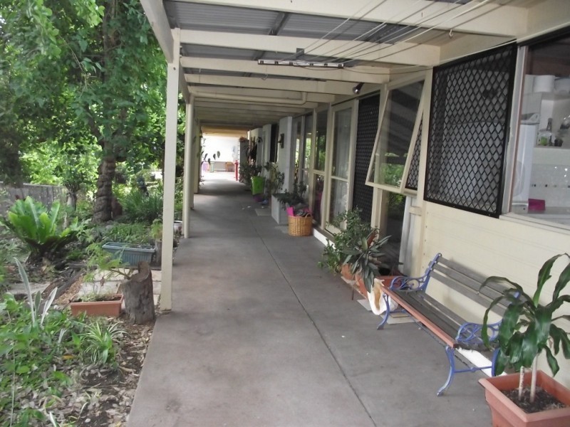 10 Gibson St, Goondiwindi QLD 4390